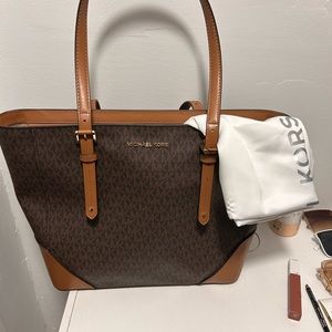Michael Kors Large Tote (NEW)